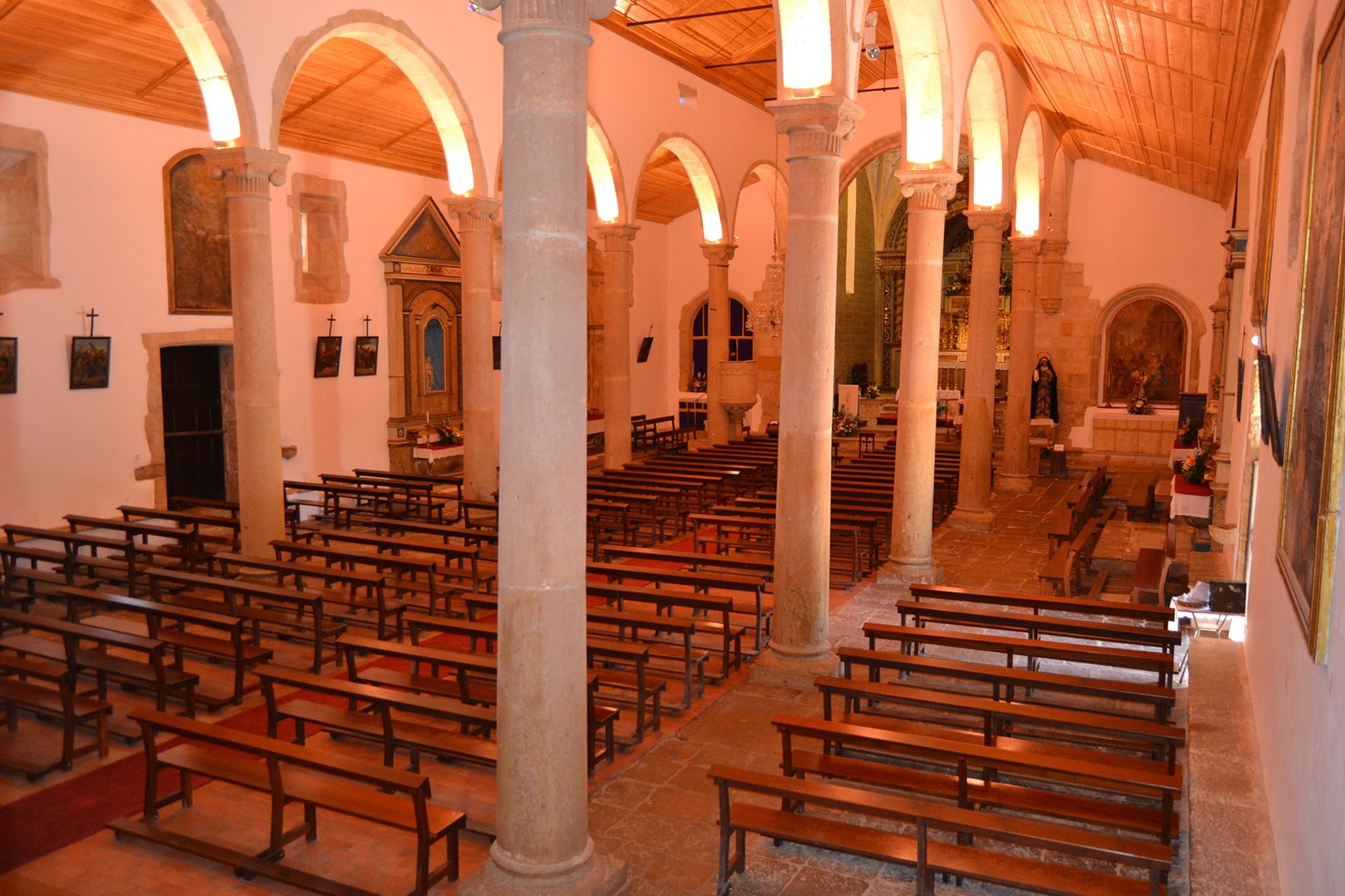 Interior de la Iglesia Matriz de Nossa Senhora da Graça das Areias