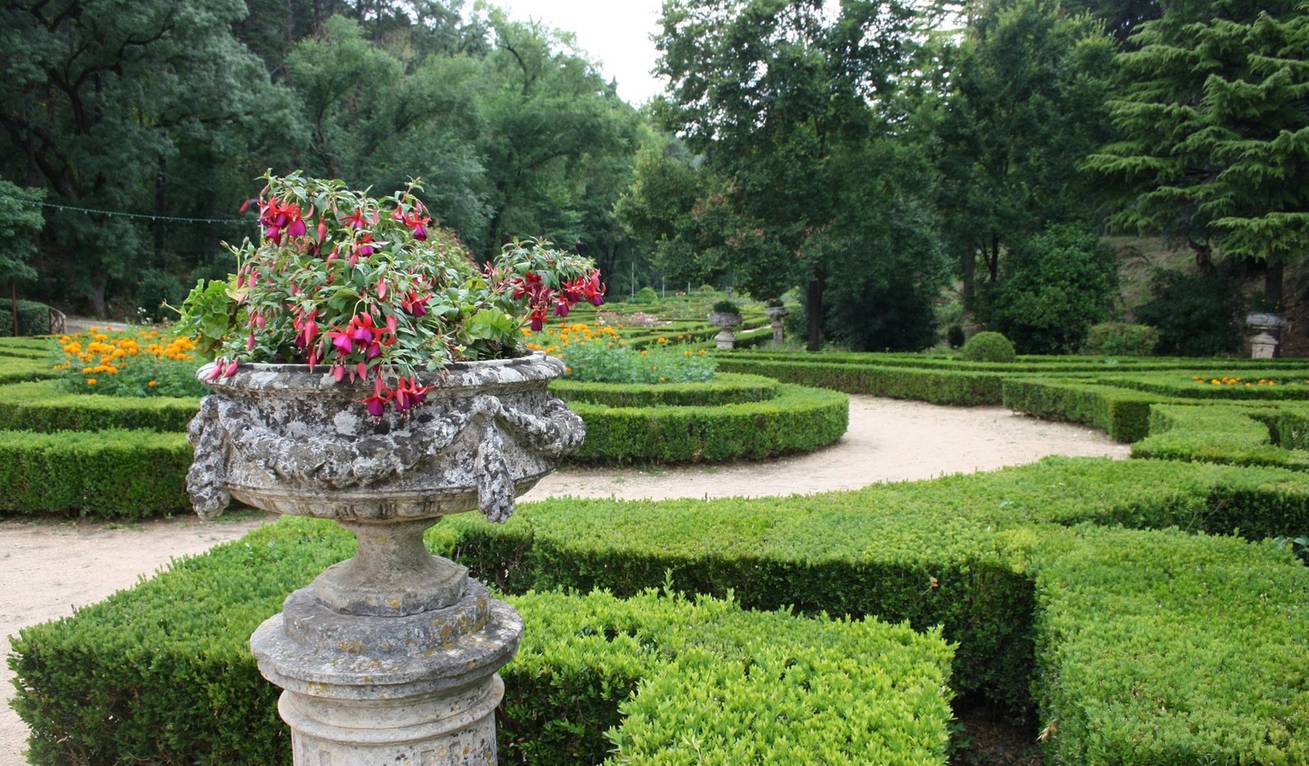 Il s'agit du principal parc de la ville, d'une superficie d'environ 39 hectares.