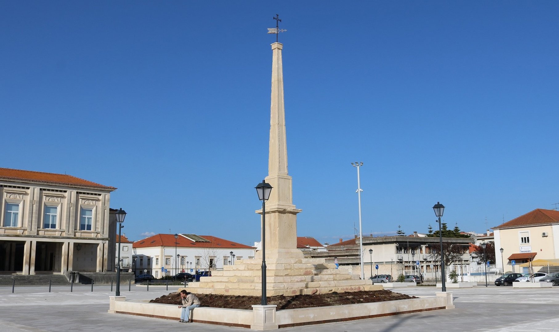 Dates from 1627 and celebrates the handover of Várzea Grande to the People and to the Town Council of Tomar, by King Filipe III.